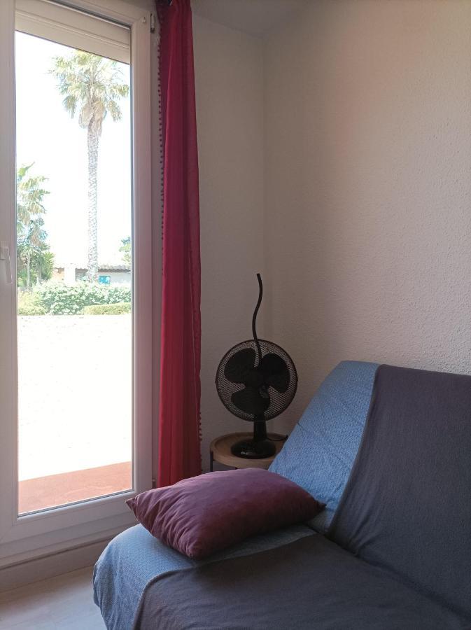Lara 2 - T2 Balcon Piscine Lit Double & Clic-Clac Parking Pres Du Centre-Port Et Ile Loisirs Агд Екстер'єр фото